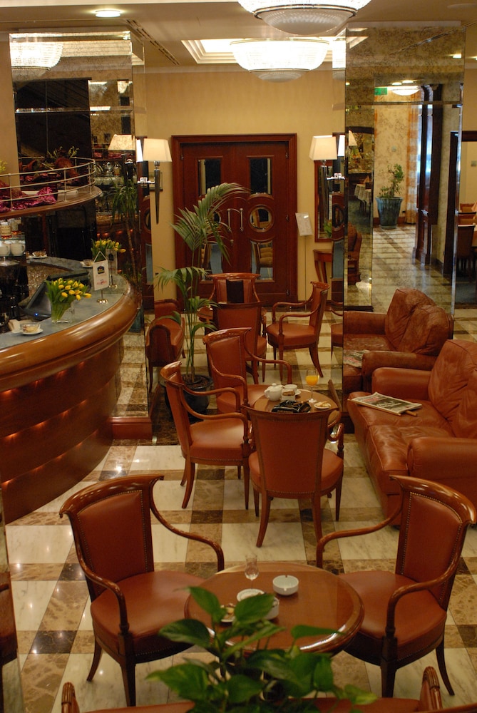 Best Western Premier Hotel Astoria — Restaurant & bars in Zagreb, Zagreb (city)