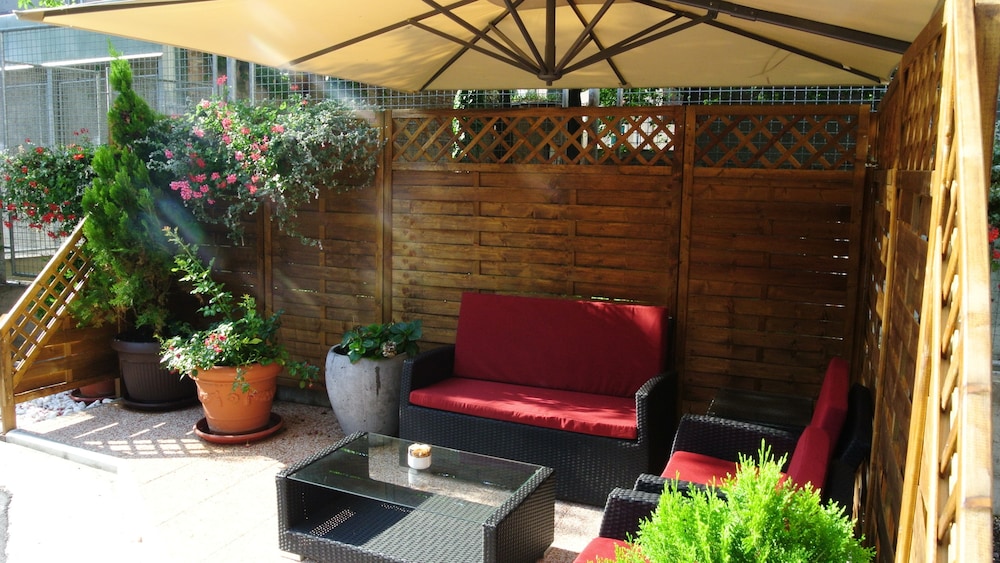Best Western Premier Hotel Astoria — Restaurant & bars in Zagreb, Zagreb (city)