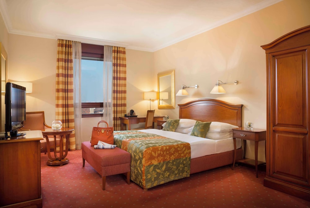 Best Western Premier Hotel Astoria — Hotel rooms in Zagreb, Zagreb (city)