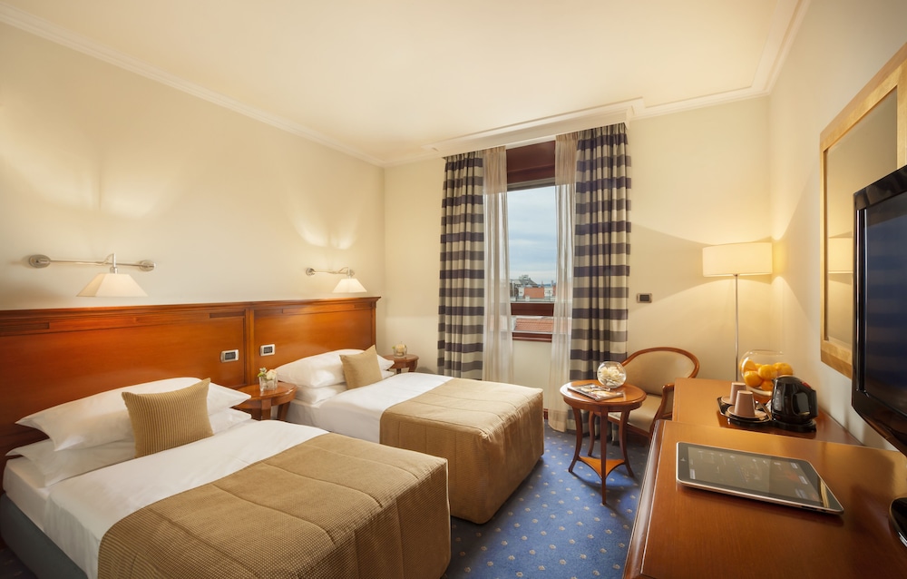 Best Western Premier Hotel Astoria — Hotel rooms in Zagreb, Zagreb (city)