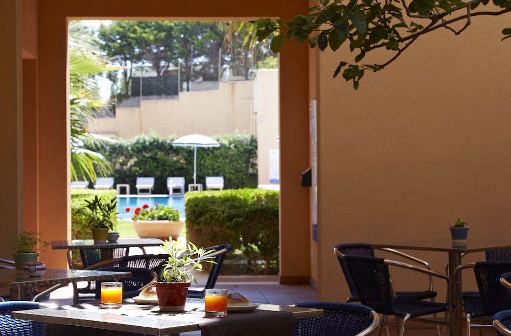 Hotel Punta Nord - Est — Swimming pool in Castellammare del Golfo, Sicily