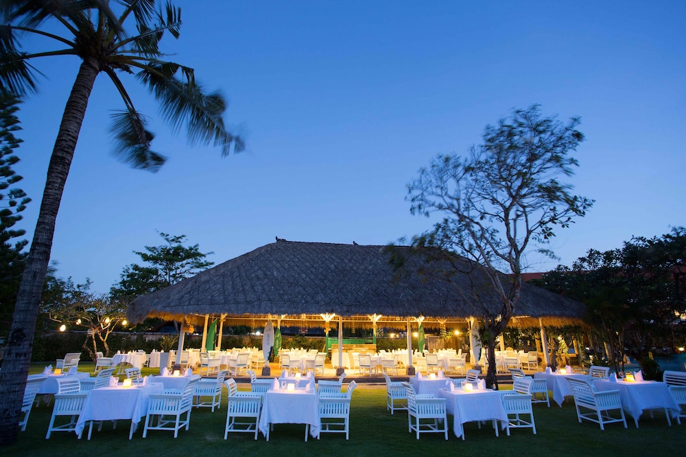 SOL by Melia Benoa Bali - All Inclusive — Restaurant & bars in Nusa Dua Tanjung Benoa
