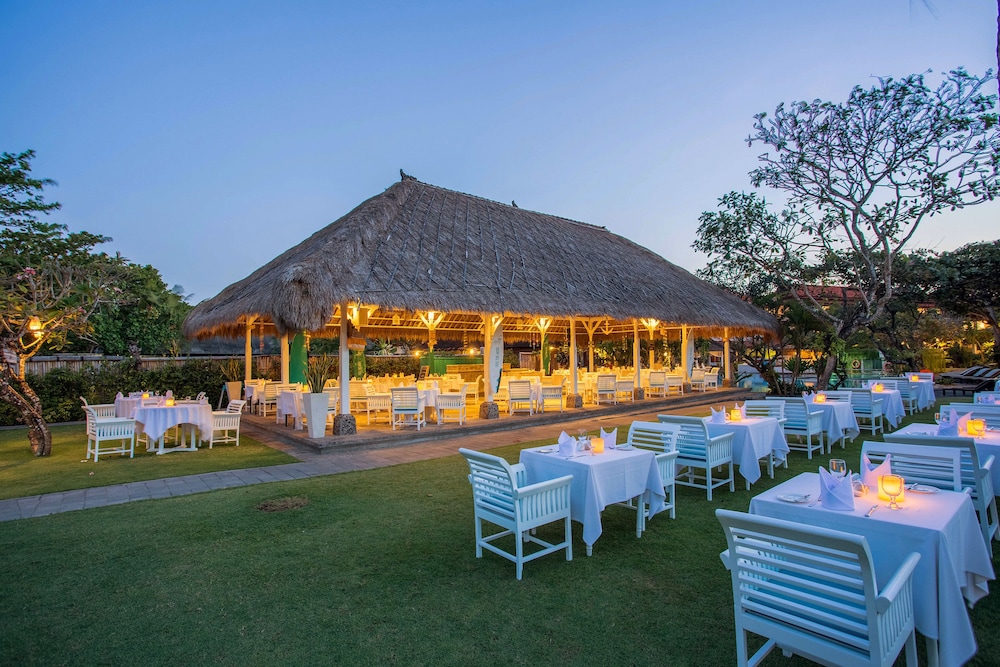SOL by Melia Benoa Bali - All Inclusive — Restaurant & bars in Nusa Dua Tanjung Benoa