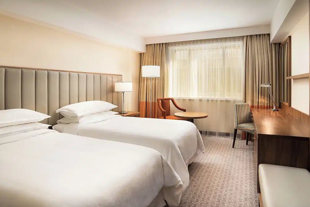 Sheraton Zagreb Hotel — Hotel rooms in Zagreb, Zagreb (city)