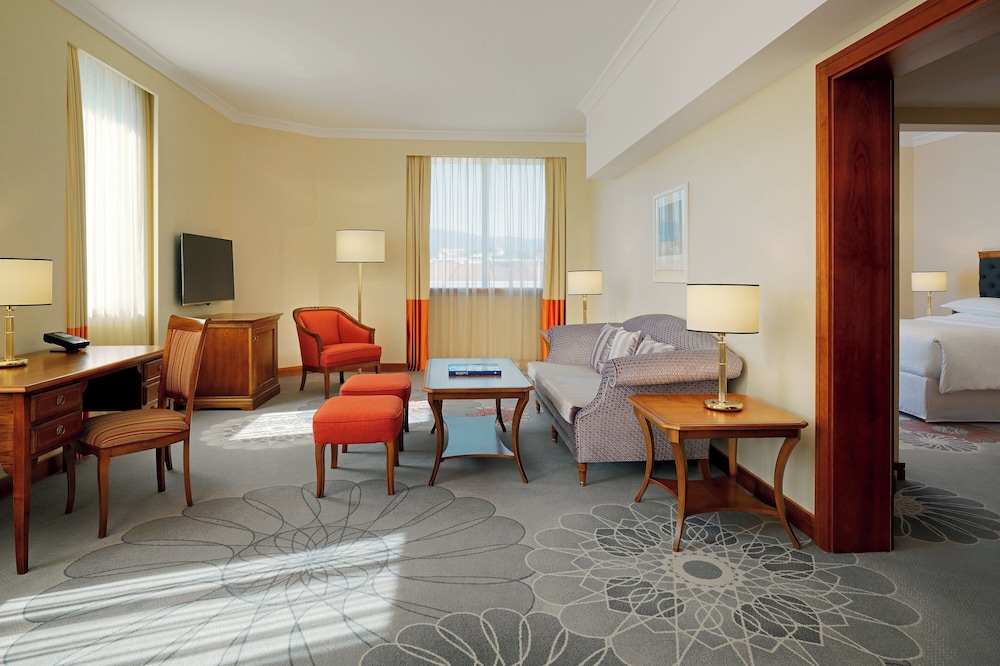 Sheraton Zagreb Hotel — Hotel rooms in Zagreb, Zagreb (city)