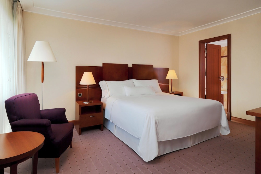 The Westin Zagreb — Hotel rooms in Zagreb, Zagreb (city)