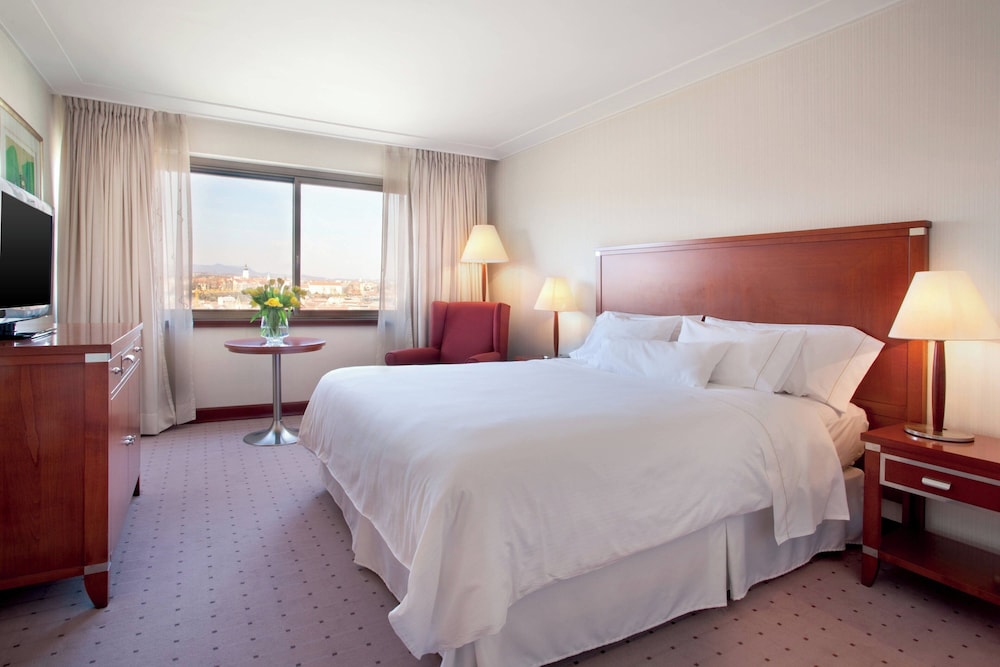 The Westin Zagreb — Hotel rooms in Zagreb, Zagreb (city)