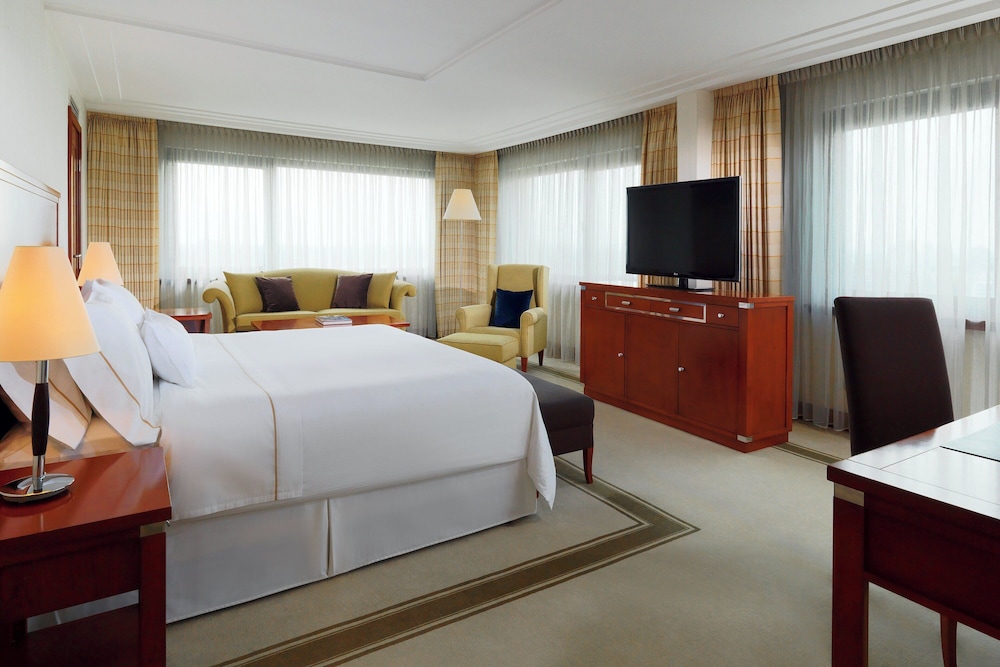 The Westin Zagreb — Hotel rooms in Zagreb, Zagreb (city)