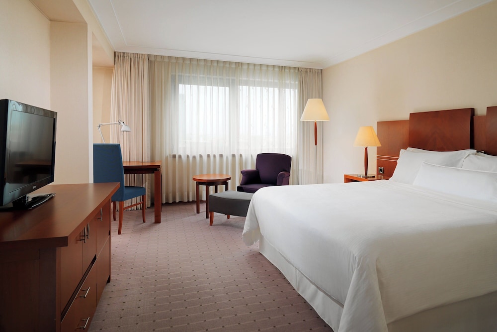 The Westin Zagreb — Hotel rooms in Zagreb, Zagreb (city)