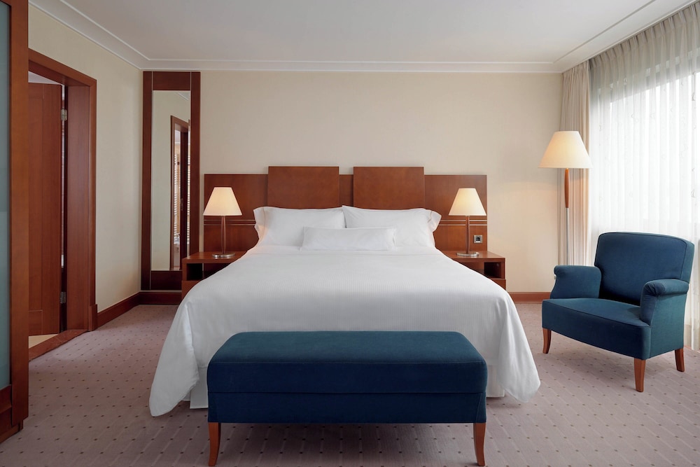 The Westin Zagreb — Hotel rooms in Zagreb, Zagreb (city)