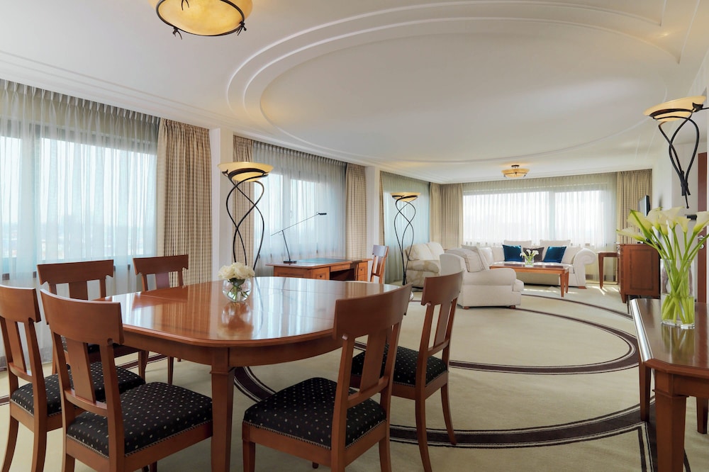 The Westin Zagreb — Hotel rooms in Zagreb, Zagreb (city)