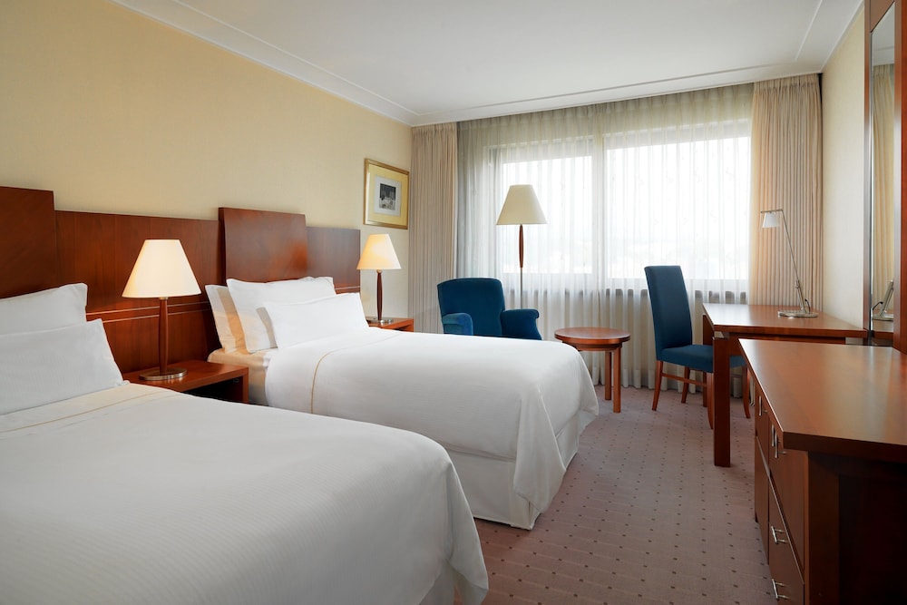The Westin Zagreb — Hotel rooms in Zagreb, Zagreb (city)