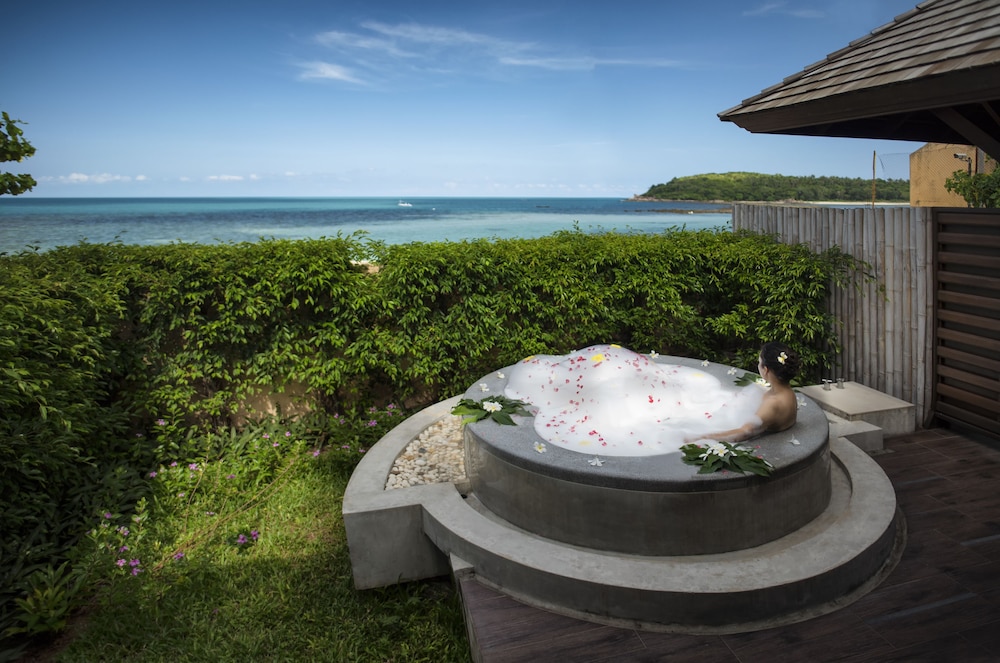 Nora Beach Resort and Spa — Spa in Bo Phut, Surat Thani