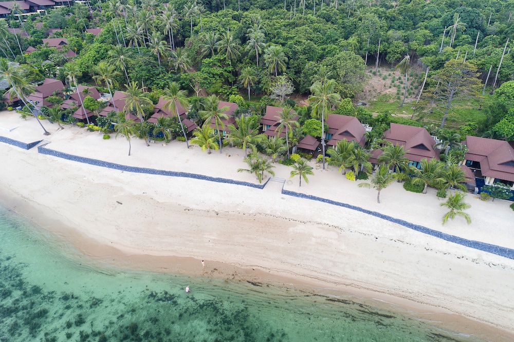 Nora Beach Resort and Spa — Beach in Bo Phut, Surat Thani