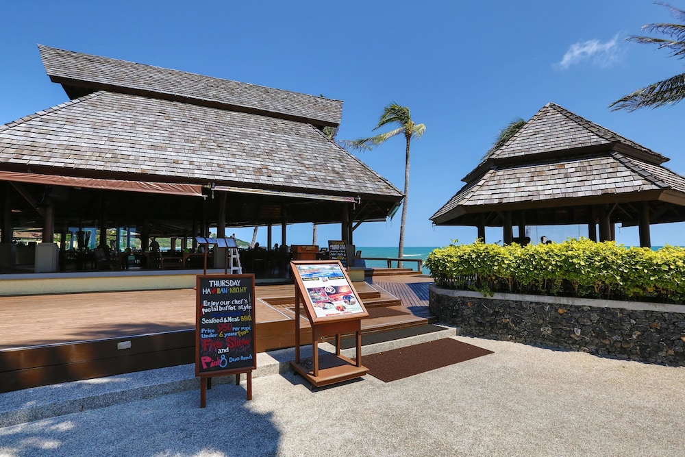 Nora Beach Resort and Spa — Restaurant & bars in Bo Phut, Surat Thani