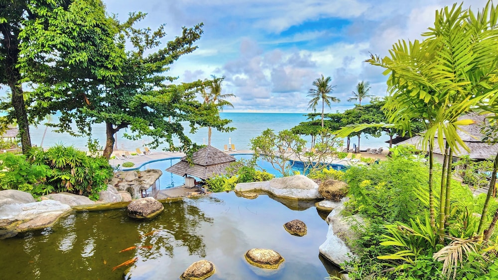 Nora Beach Resort and Spa — Beach in Bo Phut, Surat Thani