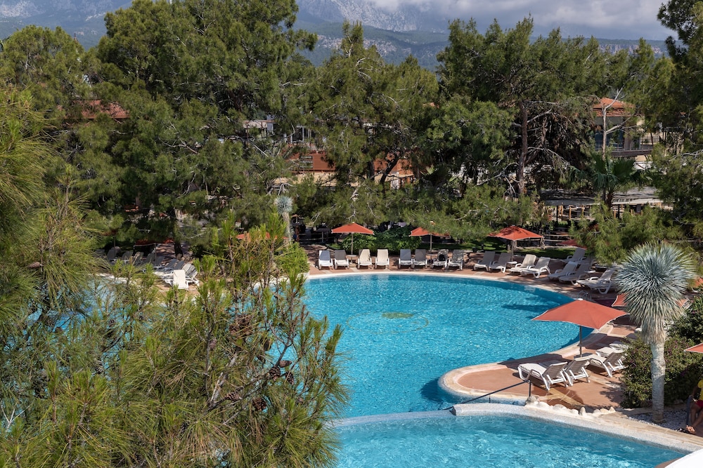 Martı Myra - All Inclusive — Swimming pool in Kemer