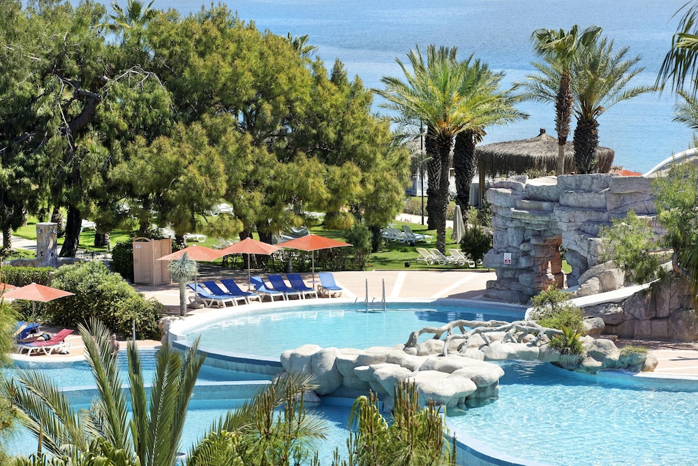 Martı Myra - All Inclusive — Swimming pool in Kemer