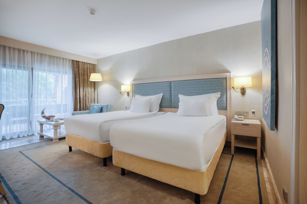 Martı Myra - All Inclusive — Hotel rooms in Kemer