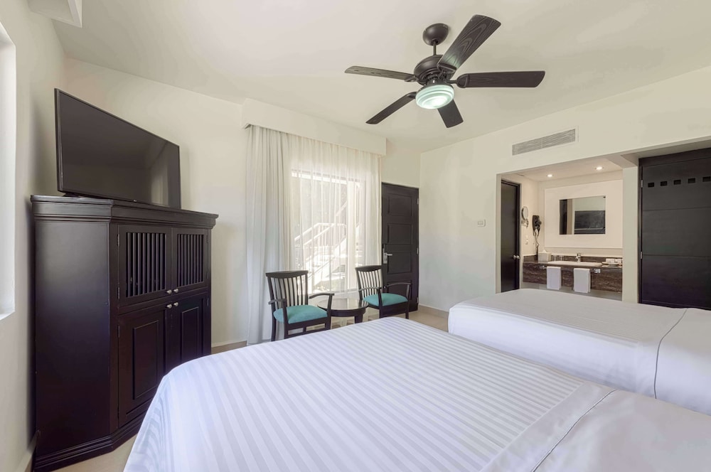 Allegro Playacar - All Inclusive — Hotel rooms in Playa del Carmen, Quintana Roo