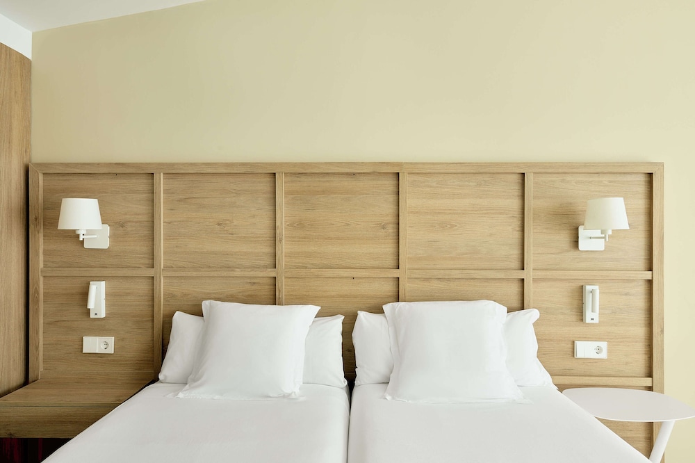 Iberostar Waves Cala Domingos -All Inclusive — Hotel rooms in Calas de Mallorca, Balearic Islands