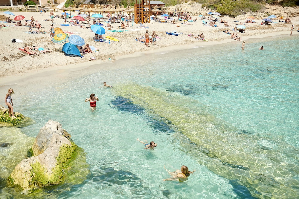 Iberostar Waves Cala Domingos -All Inclusive — Beach in Calas de Mallorca, Balearic Islands