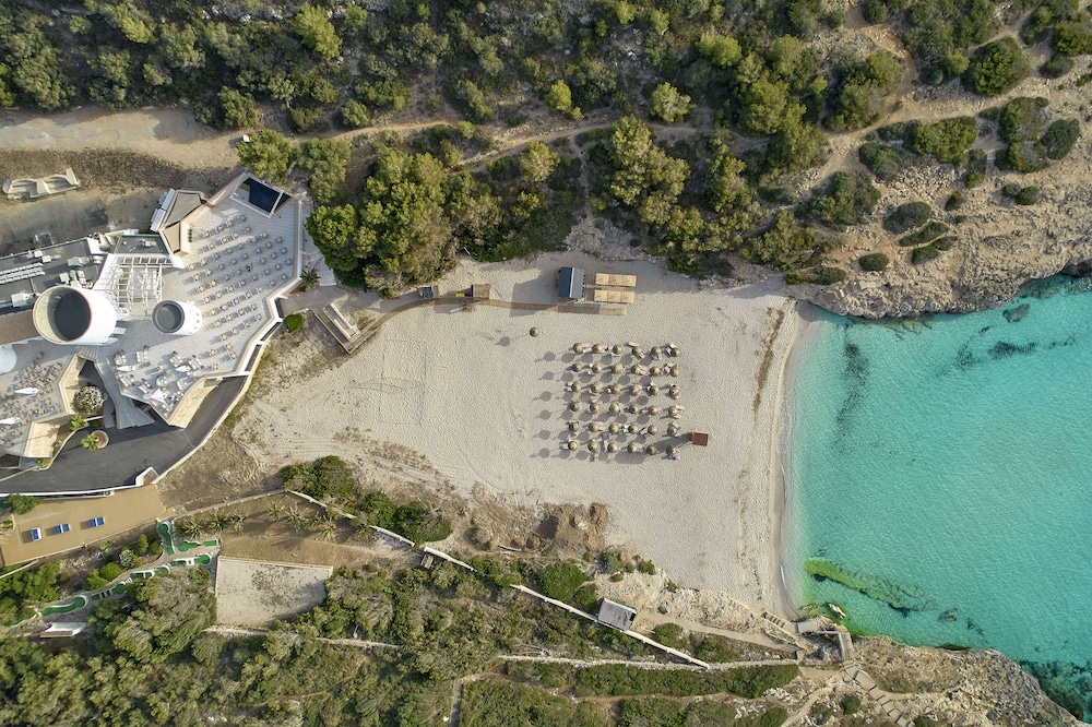 Iberostar Waves Cala Domingos -All Inclusive — Beach in Calas de Mallorca, Balearic Islands
