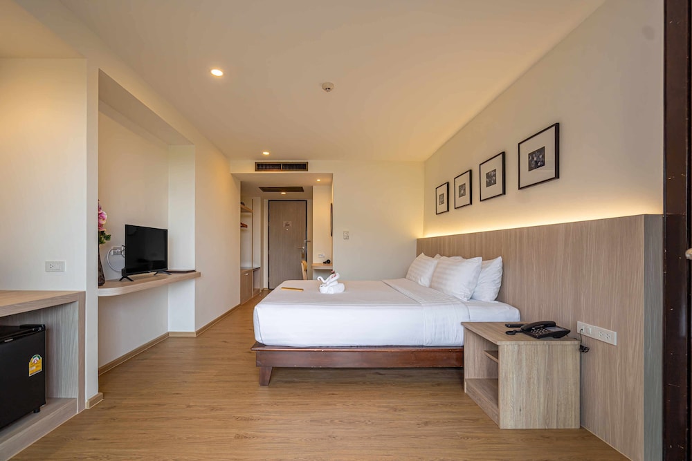 Orchidacea Resort — Hotel rooms in Karon, Phuket Province