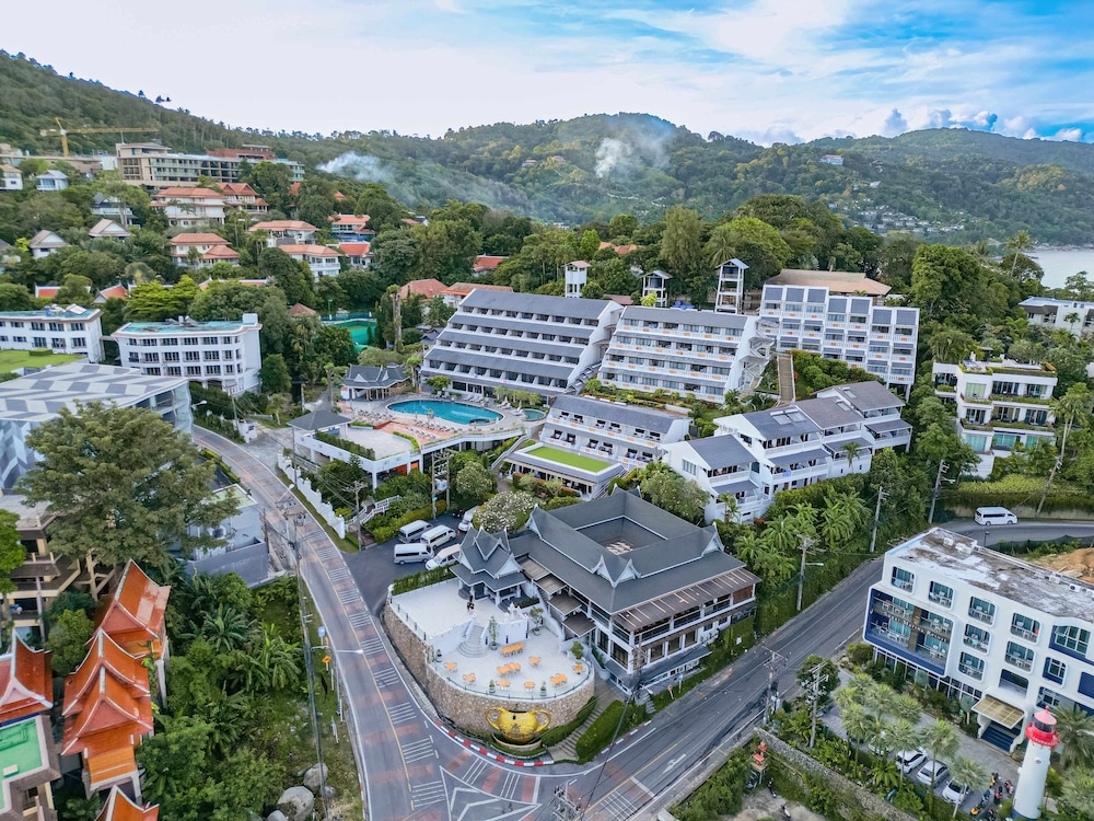 Orchidacea Resort — Hotel building in Karon, Phuket Province