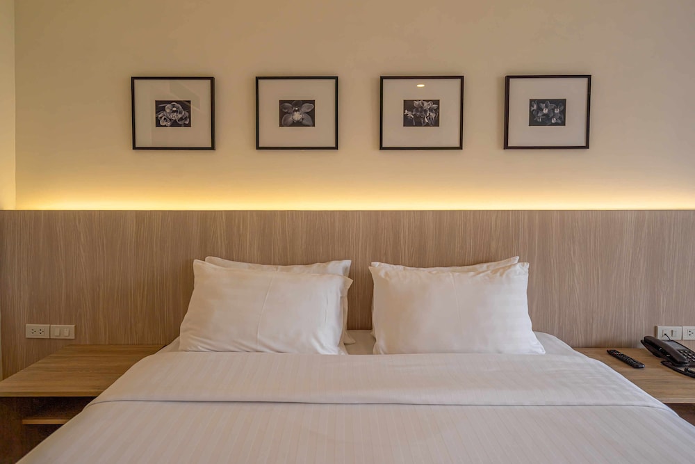 Orchidacea Resort — Hotel rooms in Karon, Phuket Province