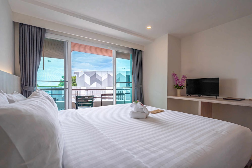 Orchidacea Resort — Hotel rooms in Karon, Phuket Province