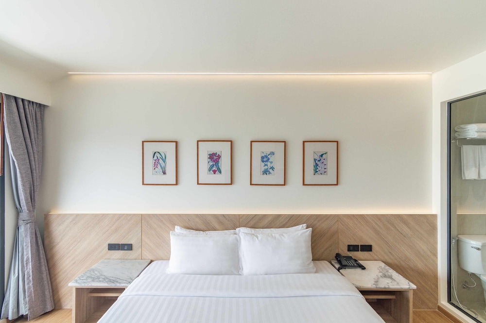 Orchidacea Resort — Hotel rooms in Karon, Phuket Province