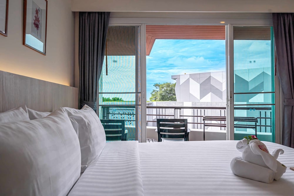 Orchidacea Resort — Hotel rooms in Karon, Phuket Province
