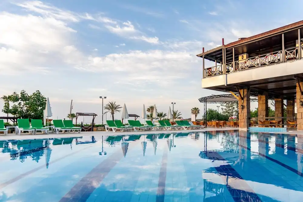 Armas Labada — Swimming pool in Kemer