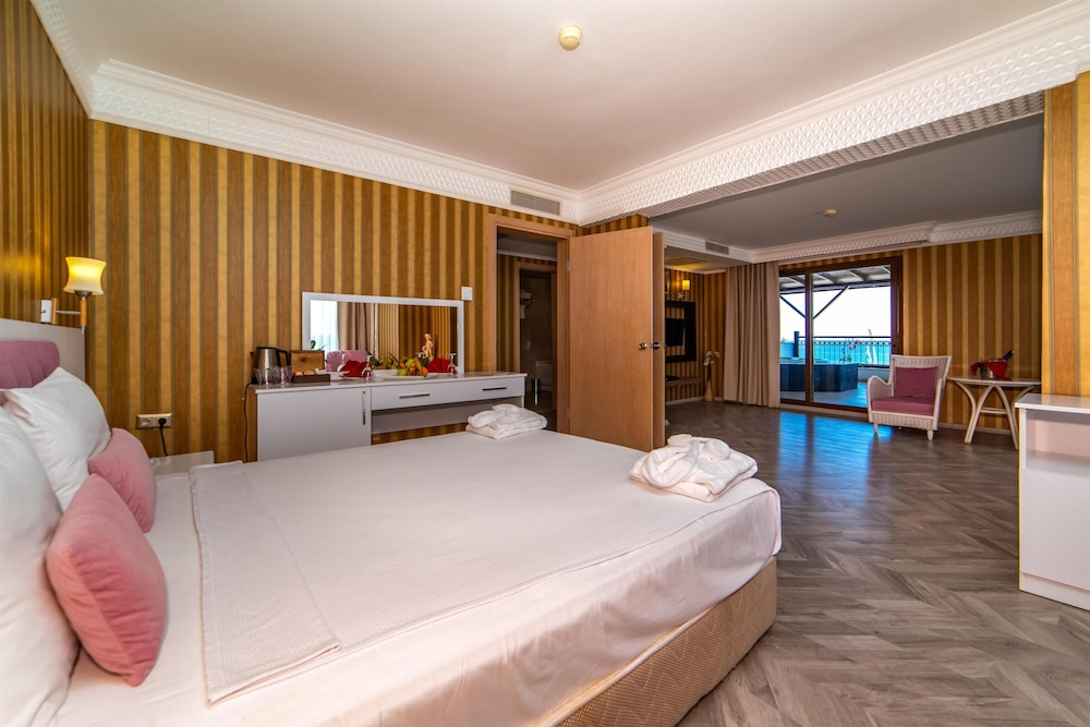 Armas Labada — Hotel rooms in Kemer
