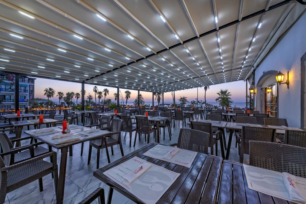 Armas Labada — Restaurant & bars in Kemer
