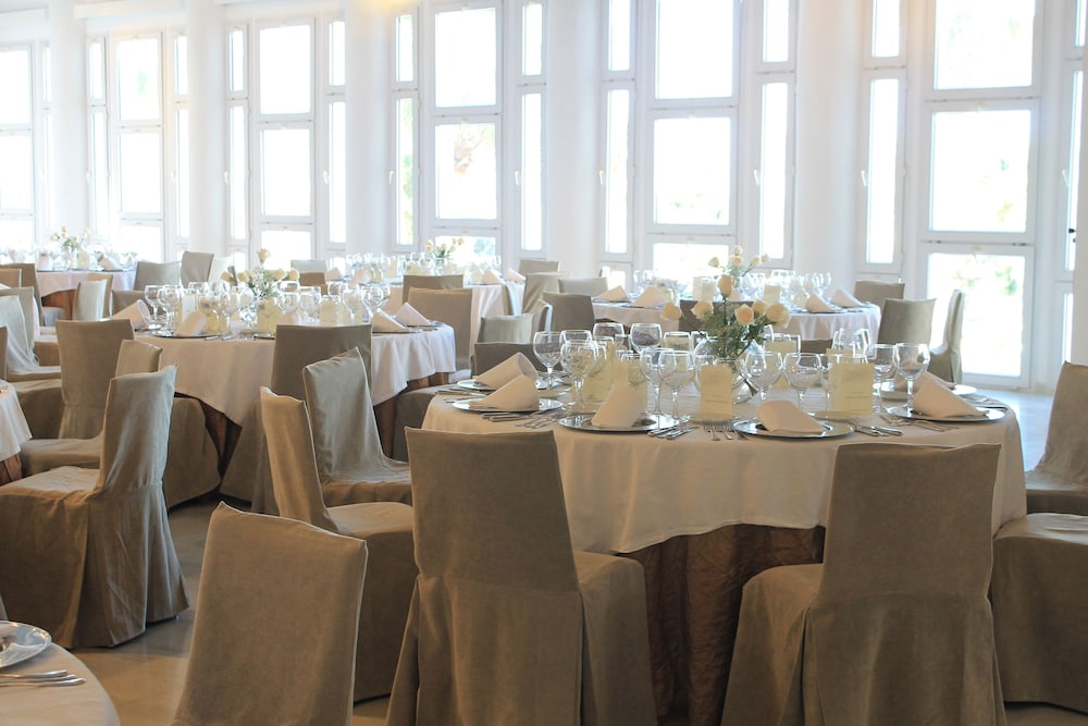 Parador de Mojácar — Restaurant & bars in Mojacar, Andalusia