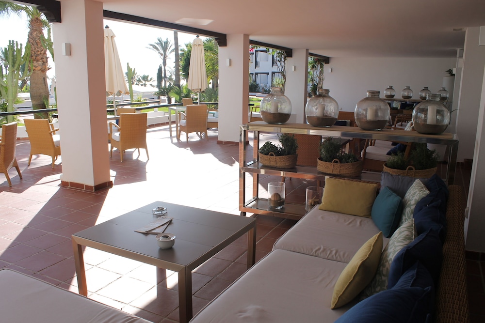 Parador de Mojácar — Restaurant & bars in Mojacar, Andalusia