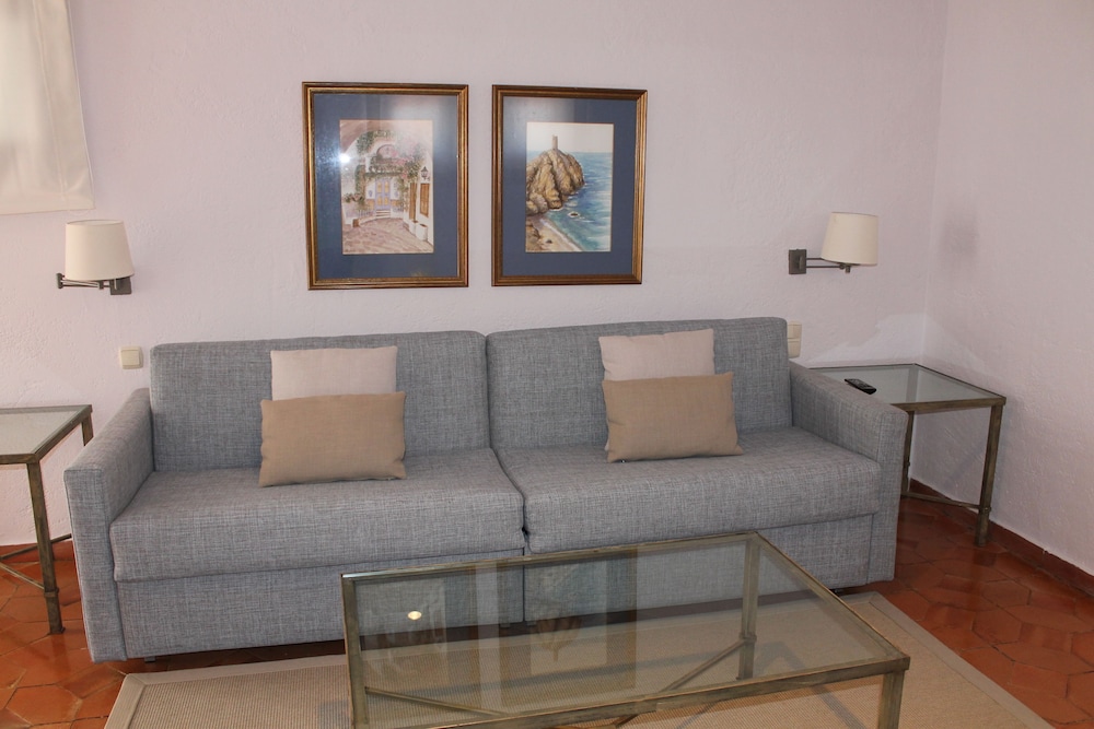 Parador de Mojácar — Hotel rooms in Mojacar, Andalusia