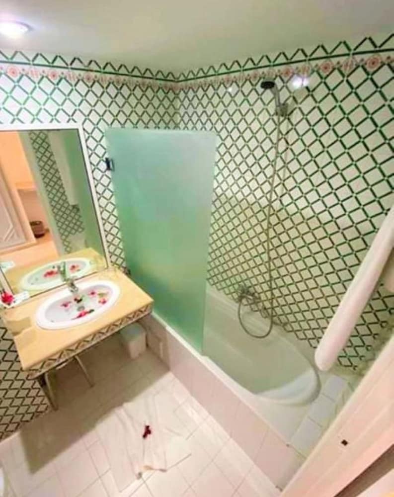 Zenon Hotel Djerba — Hotel rooms in Midoun, Medenine