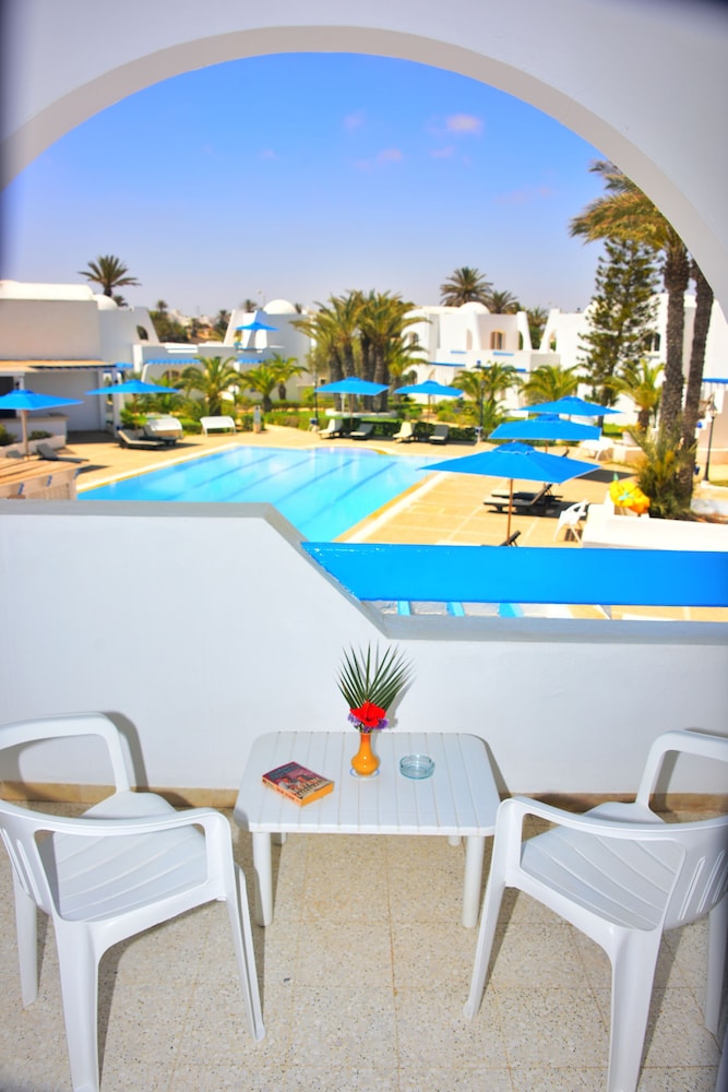 Zenon Hotel Djerba — Swimming pool in Midoun, Medenine