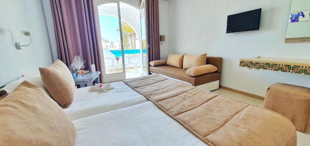 Zenon Hotel Djerba — Hotel rooms in Midoun, Medenine