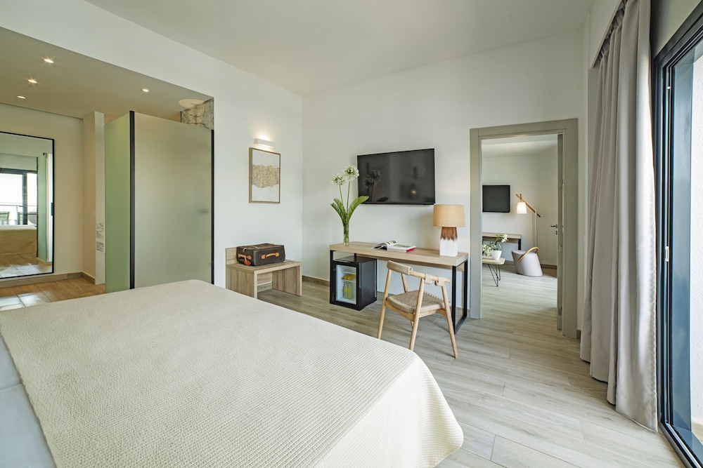 Cabogata Beach Hotel — Hotel rooms in Almeria, Andalusia