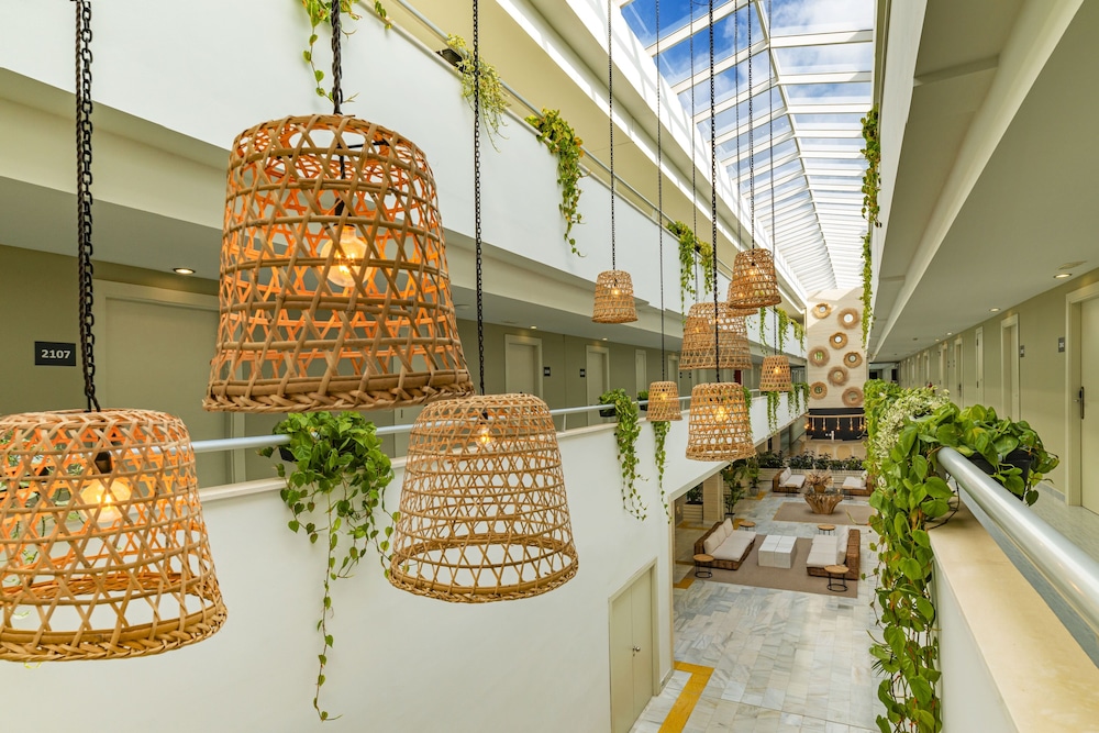 Cabogata Jardín Hotel — Hotel building in Almeria, Andalusia