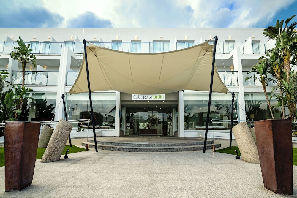 Cabogata Jardín Hotel — Hotel building in Almeria, Andalusia