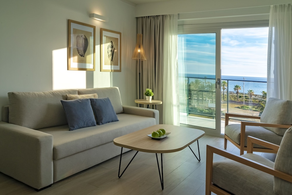 Cabogata Jardín Hotel — Hotel rooms in Almeria, Andalusia