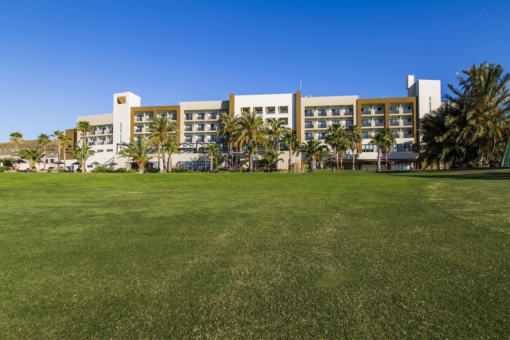 Hotel Valle del Este Golf Spa — Hotel building in Vera, Andalusia