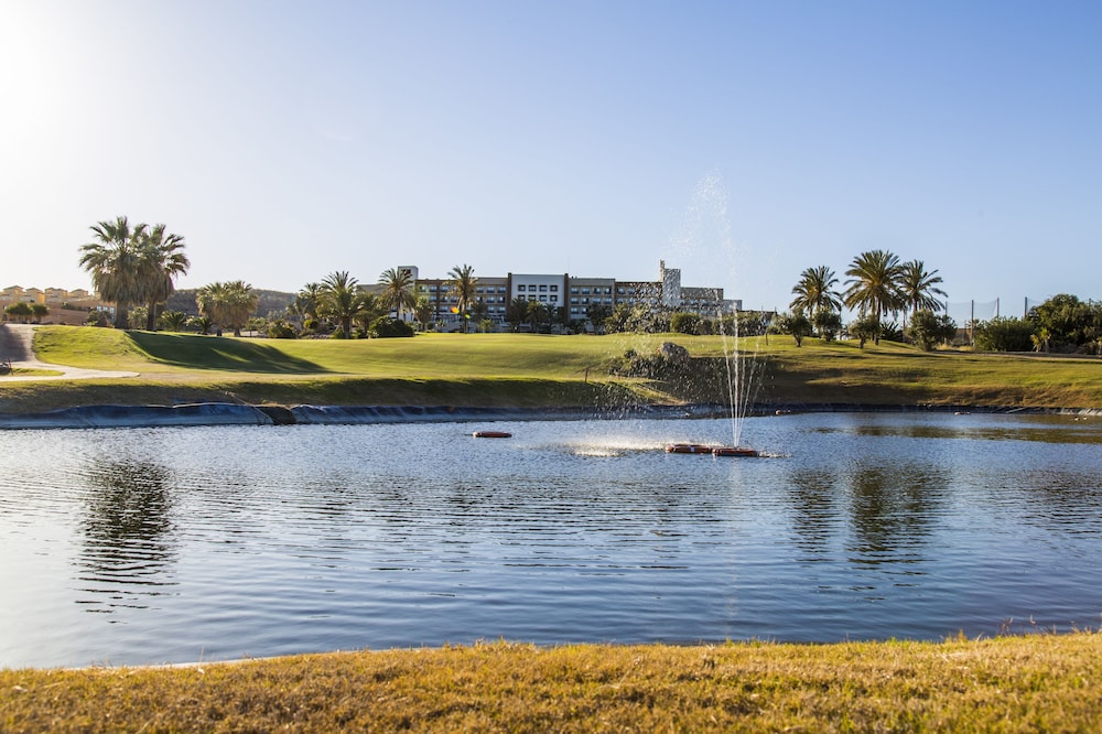 Hotel Valle del Este Golf Spa — Hotel building in Vera, Andalusia