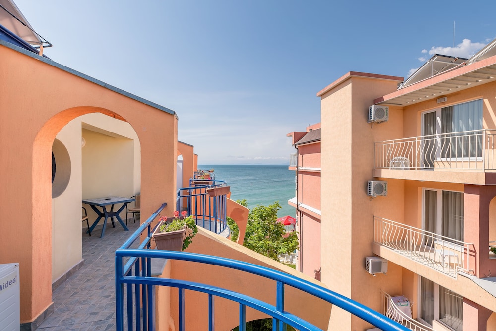 Hotel Evridika — Hotel building in Nessebar, Burgas Region