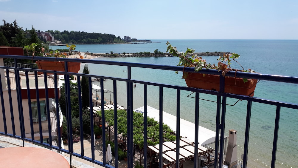 Hotel Evridika — Beach in Nessebar, Burgas Region